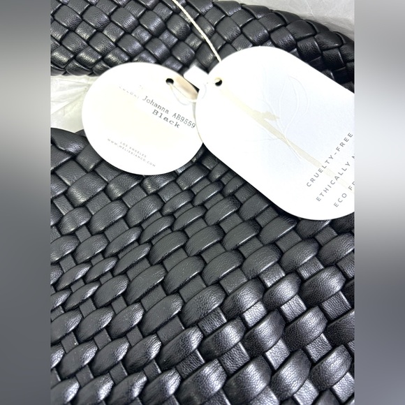 Mealie Bianca Johanna Shoulder Bag. Black. - Picture 15 of 15